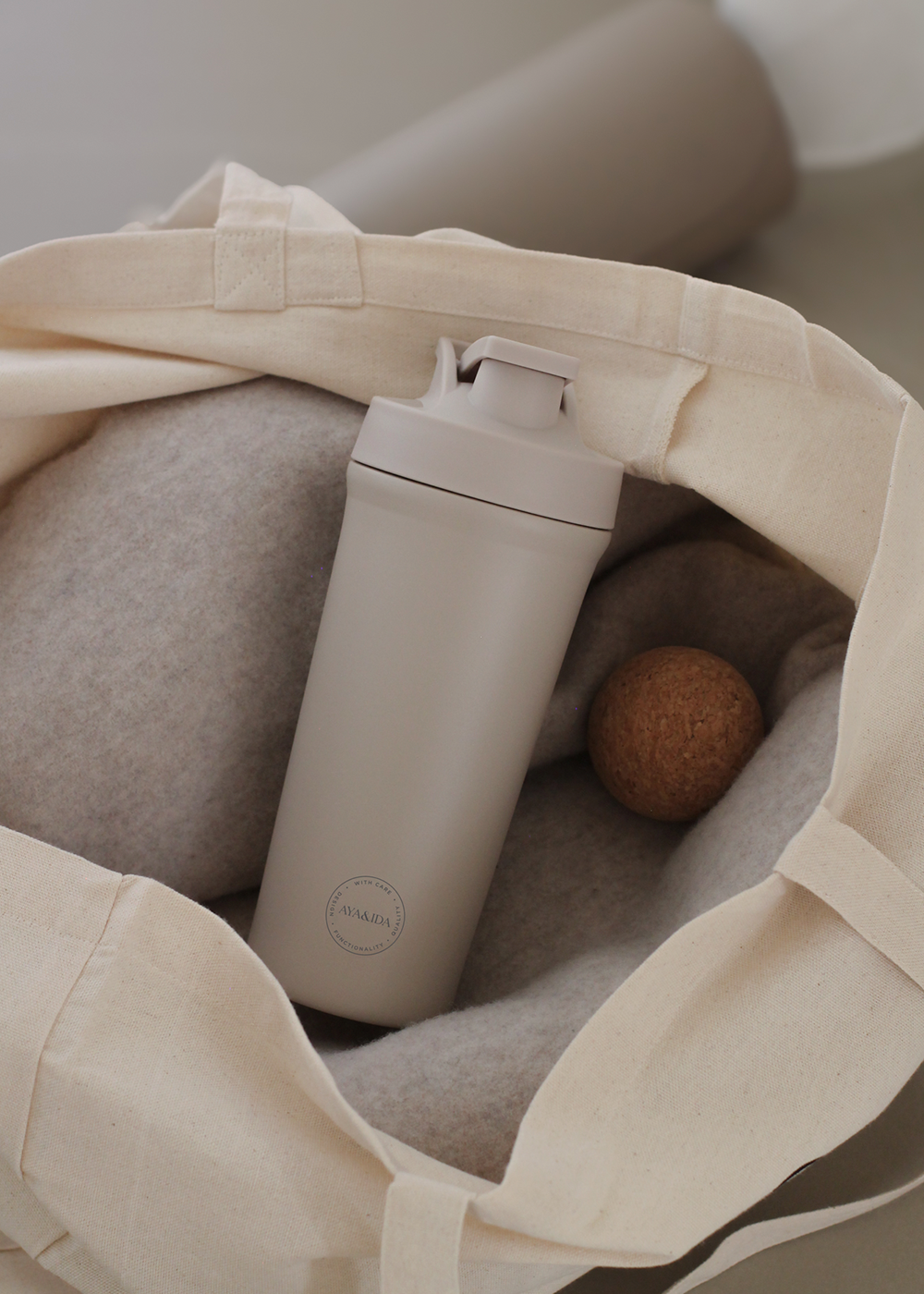 Shaker Bottle - Cream Beige - 750ML