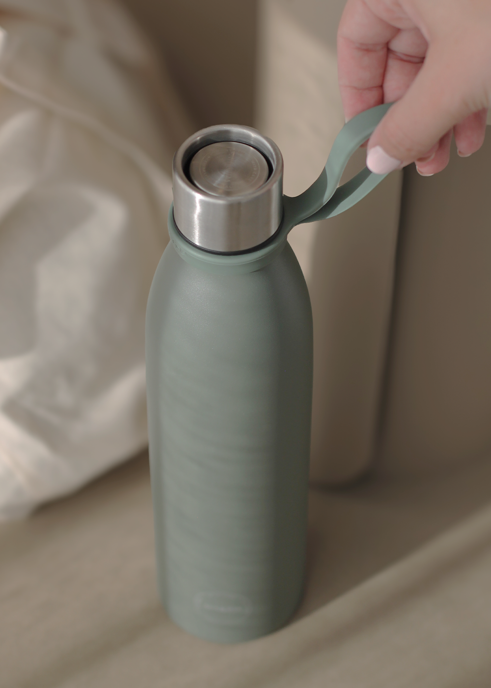 Bottle Handle - Tropical Green