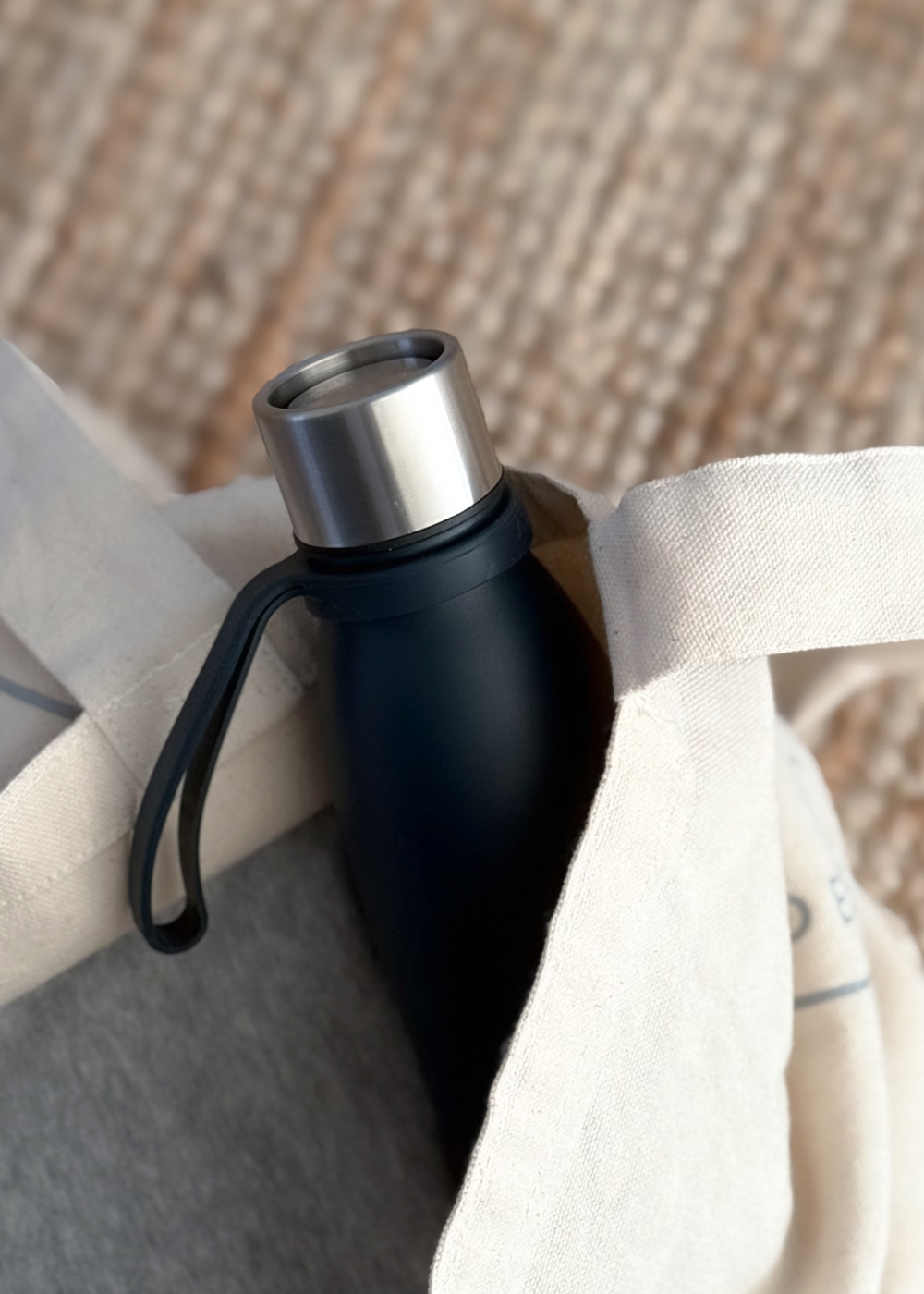 Bottle Handle - Navy Blue