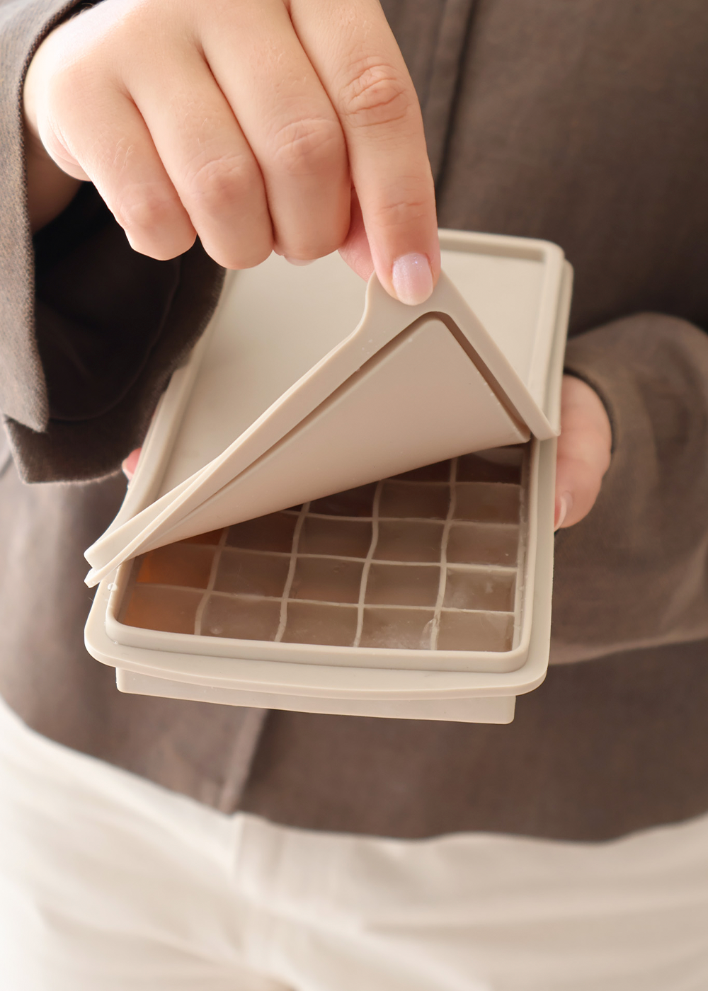 Ice Cube Tray - Mini - Cream Beige
